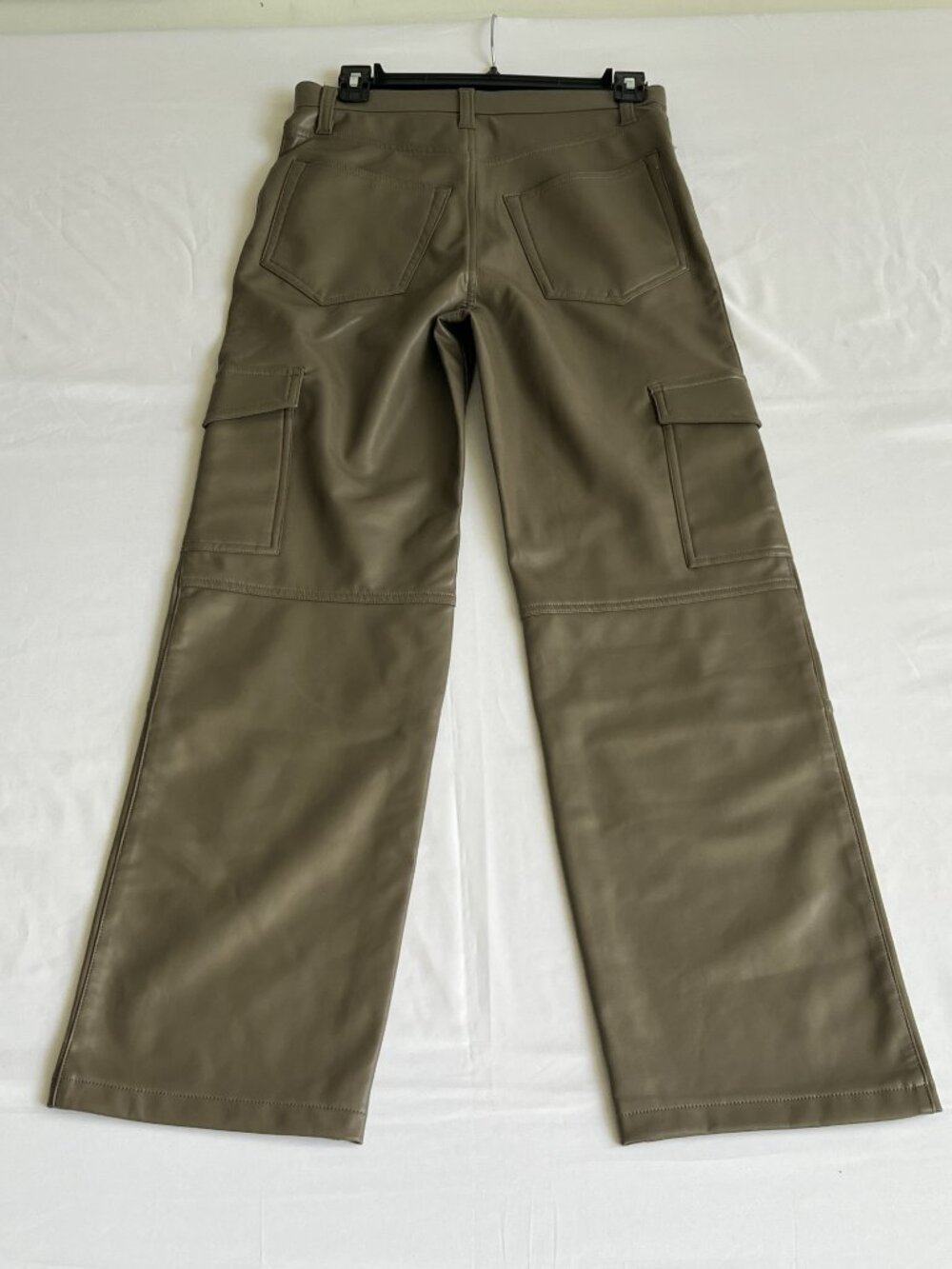 Abercrombie Fitch 90s Relaxed Vegan Leather Cargo Pant 27/4 Taupe High Rise - Picture 9 of 9